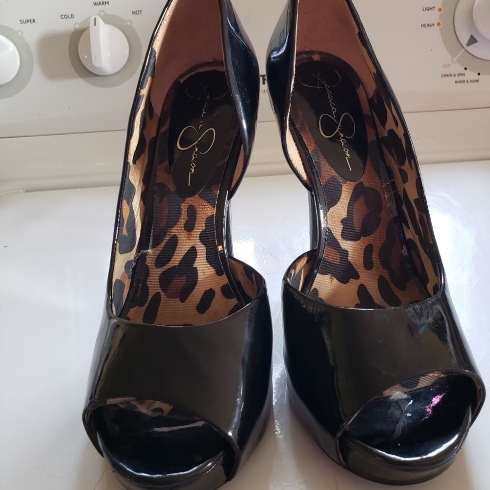 Jessica Simpson heels